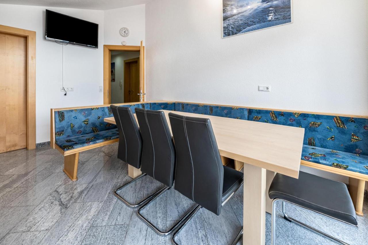 Haus Rudi Apartamento Ried im Zillertal Exterior foto