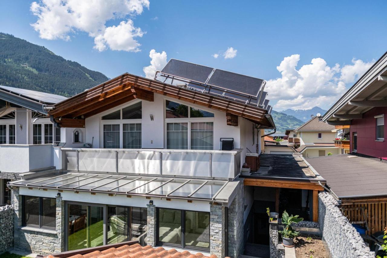 Haus Rudi Apartamento Ried im Zillertal Exterior foto